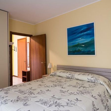 Вилла Cozy Penthouse Сан-Донато-Миланезе Экстерьер фото